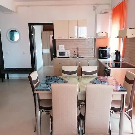 Ella Castle By Sea View Apartament Năvodari